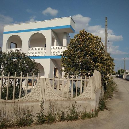 Villa Blu - Torre Ovo Monacizzo Bagian luar foto